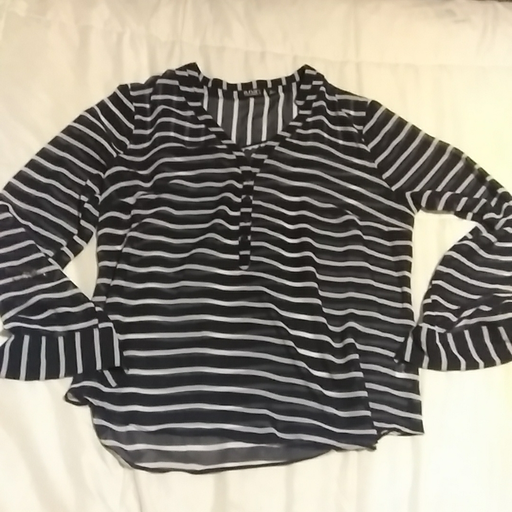 Blouse - Picture 4 of 4